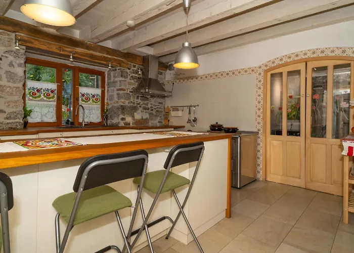 Salvia By Interhome * Jurdani